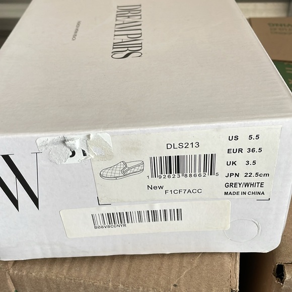 Dream Pairs Quilted Slip-On Sneakers Grey Faux Leather Fashion Loafers 5.5 - Picture 9 of 10